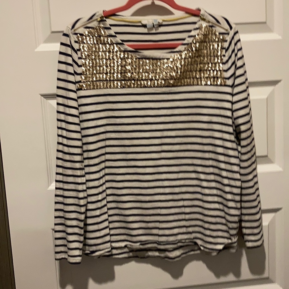 Black and white striped shirt with zipper details